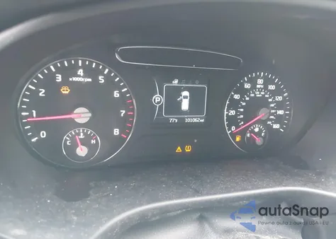 2016 Kia Sorento 2.4L Lx z USA, uszkodzony, nr VIN 5XYPG4A32GG103998